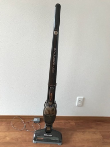 【お取置き】エルゴラピード ZB2941 コードレス掃除機