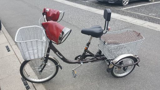 三輪自転車・殆ど乗っていません《足立区近隣配送します》