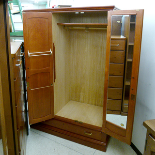 旭川家具 チェリーウッド 洋服タンス 高級クローゼット 西宮の沢