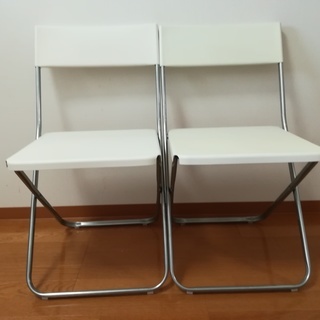 IKEA　イケア★折りたたみ椅子×２脚（白）