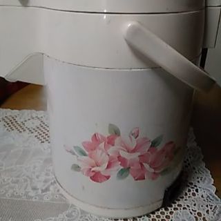 電気湯沸し器