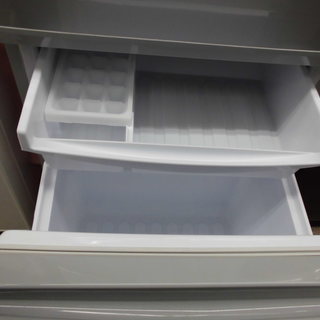 ＳＨＡＲＰ シャープ 137ℓ 2ドア 冷蔵庫 2016年製　ＳＪ-Ｄ14Ｂ-Ｓ 西岡店 　　