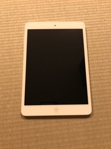 iPad mini2 Retina WiFi+Cellular 16GB au シルバー ME814JA/A
