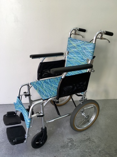 車いす (介助式・多機能型)　軽量タイプ　NAH-L7W (軽7W)　日進医療器