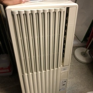 季節、空調家電 コイズミ窓エアコン 枠 リモコン付き