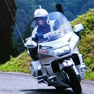 購入予定者様が決まりました ホンダgl1500se平成8年車検約2年付きタイヤ交換 ナビ Etc付豪華カスタム車両 我慢ポイントあり 店長さん 豊野のホンダの中古あげます 譲ります ジモティーで不用品の処分