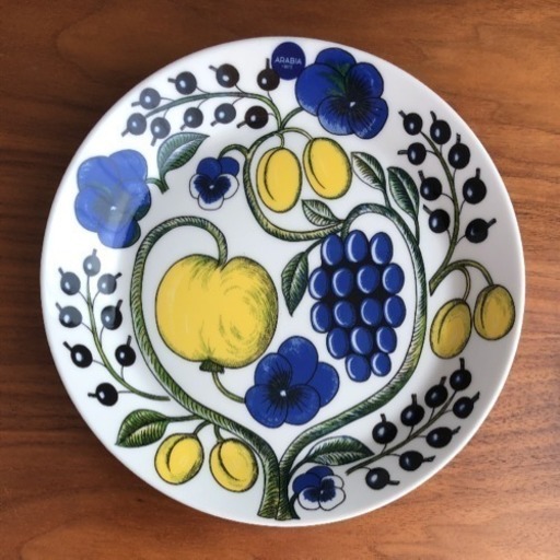 【新品、未使用】アラビア パラティッシ 21㎝ 4枚 パープル イエロー 新品、未使用】アラビア パープル イエロー パラティッシ 21㎝ 4枚