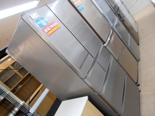安心の1年保証付！2016年製MITSUBISHIの6ドア冷蔵庫です！