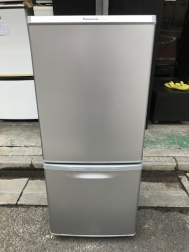 人気モデル 冷蔵庫 パナソニック 138ℓ 2ドア NR-B146W-S 2014年