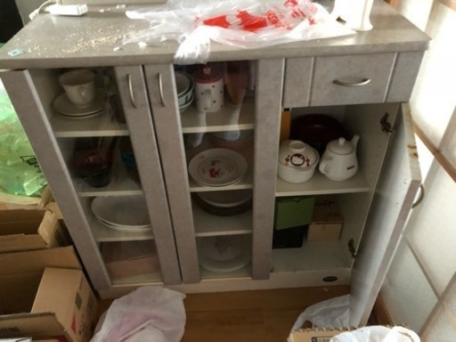 食器棚