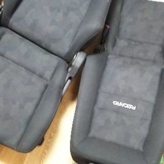 レカロLX