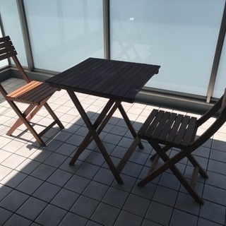 【無料】ガーデンテーブル 、チェア  カフェ風 木製