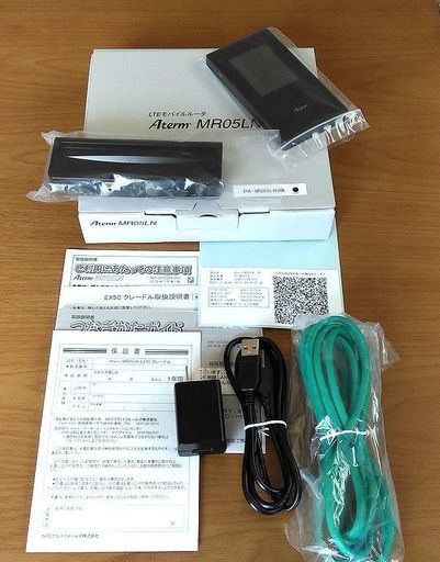 NEC  Aterm MR05LN  + クレードル　新品同様　simフリー