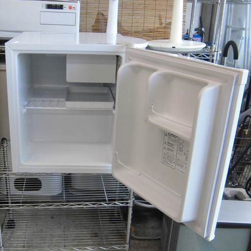ハイセンス 1ドア 冷蔵庫 42L EH-R421W サイコロ冷蔵庫 2017年製 西区 西野