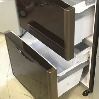 【美品】HITACHI　ノンフロン冷凍冷蔵庫　R-S3800GV　2016年　H 冷凍冷蔵庫 真空チルド まんなか野菜タイプ R-S3800GV、R