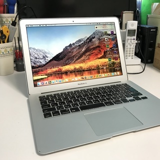 Apple MacBook Air Core i5 1.7GHz...