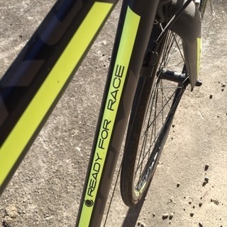 前輪パンク ロードバイク 通勤通学にも