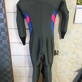 ダイビング ドライスーツ