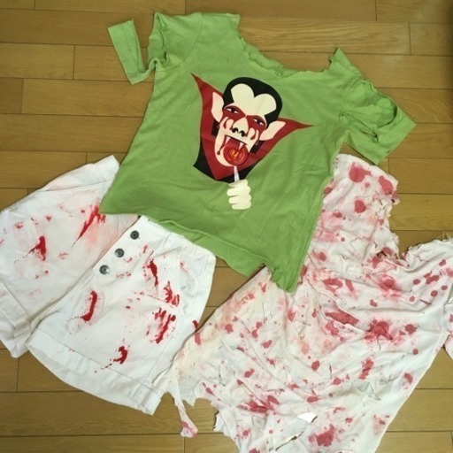 ハロウィーン 手作り衣装 コスチューム セット ドラキュラ 大人用 ｍ ミニマリスト 横浜のその他の中古 古着あげます 譲ります ジモティーで不用品の処分