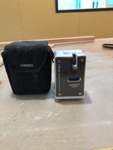 日立 レザー墨出し器