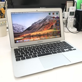 Apple MacBook Air Core i5 1.6GHz...