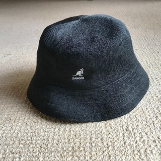 帽子③ KANGOL ロゴ入り ブラック 未使用🧢