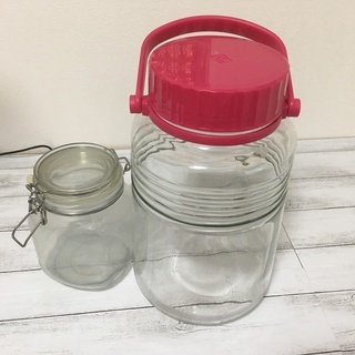 ガラスの保存容器（２個セット）
