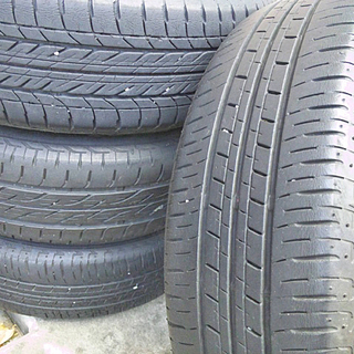 トヨタ 純正 ルーミーに軽用サイズ155/65Ｒ14でツライチ仕様！純正ナット付属