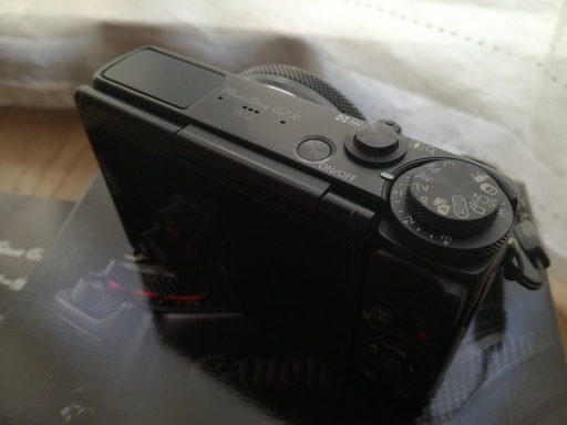Canon コンパクトデジタルカメラ　 PowerShot G7X　送料無料