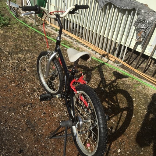 カスタム自転車 18インチ 黒赤 おしゃれ自転車 子供サイズ マウンテンバイク風 クールデザイン 直接引き取り大歓迎 香川発 セレクトベース 高松のその他の中古あげます 譲ります ジモティーで不用品の処分