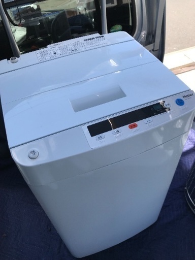 取引中。2012年製ハイアール5キロ洗濯乾燥機。千葉県内配送無料。設置無料。