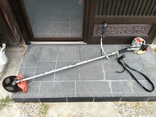草刈機