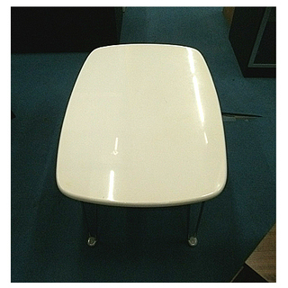 札幌【白い折り畳みテーブル】小さなテーブル 折りたたみ 折畳み ...