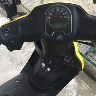 ホンダ、タクト、５０cc(イエロー)
