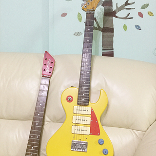 激レア！珍品！ウンジャマ・ラミー ギター FERNANDES