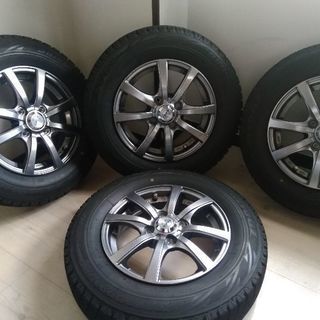 美品】ホイール付スタッドレス【BLIZZAK】