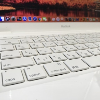 Apple MacBook Core2Duo 2.26GHz/4GB/250GB 【公式通販】