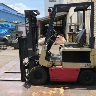1トン　バッテリーフォークリフト　1ｔ　1.0ｔ　1000kg　日産　3ｍ