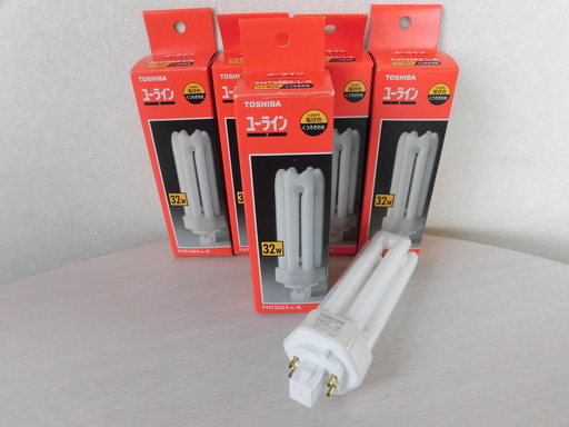 TOSHIBAユーライン3波長形蛍光ランプ　電球色（くつろぎの光）5点セット
