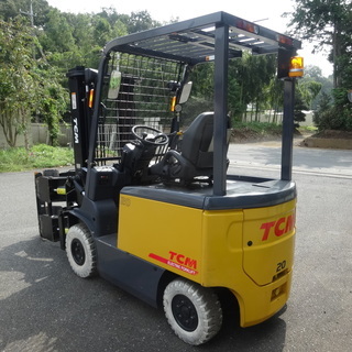 ロールクランプ 2トン バッテリー フォークリフト TCM 全回転