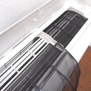 【極美品】2017年製 超お得品 SHARP 高濃度プラズマクラスター搭載 主に6畳用 エアコン AY-G22DH (HA111)