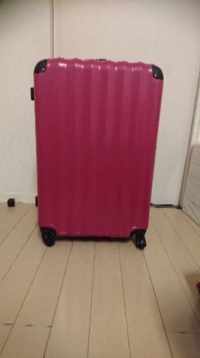 新品スーツケースＬマゼンダ