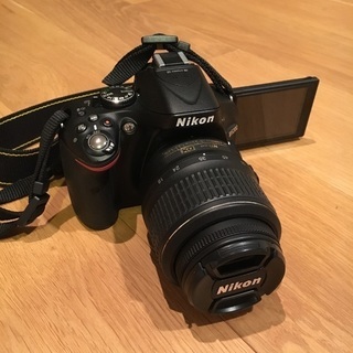 【お値下げしました！】ニコン デジタル一眼レフカメラ D5200