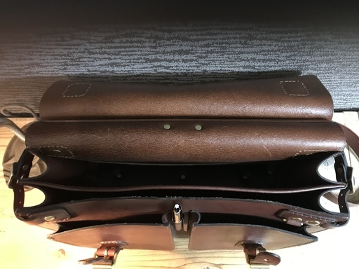 HERZの受注生産トリップバック