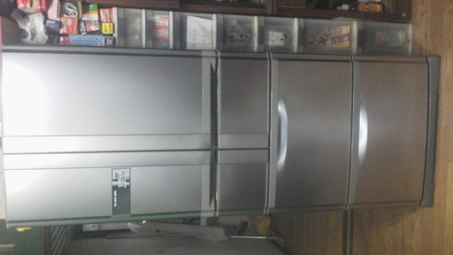 三菱冷凍冷蔵庫6ドア４０１ℓ　自動製氷２００６年製