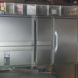 三菱冷凍冷蔵庫6ドア４０１ℓ　自動製氷２００６年製