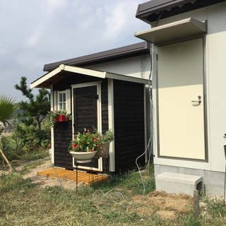 ・南房総オーシャンフロントヴィラ岩船///高台に建つミニハウス/...