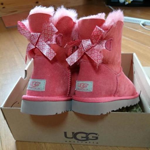 ＵＧＧ(MINI BAILEY BOW)新品未使用