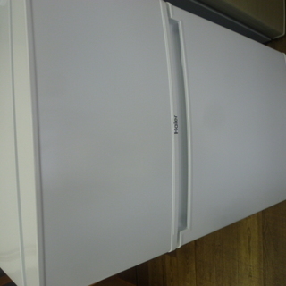 R 中古 Haier ２ドア冷蔵庫 85L JR-N85B 2018年製