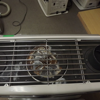 CORONA コロナ　半密閉式石油ストーブ 　煙突式石油ストーブ 　SV-7013PR　２０１３年製　札幌　西岡店　